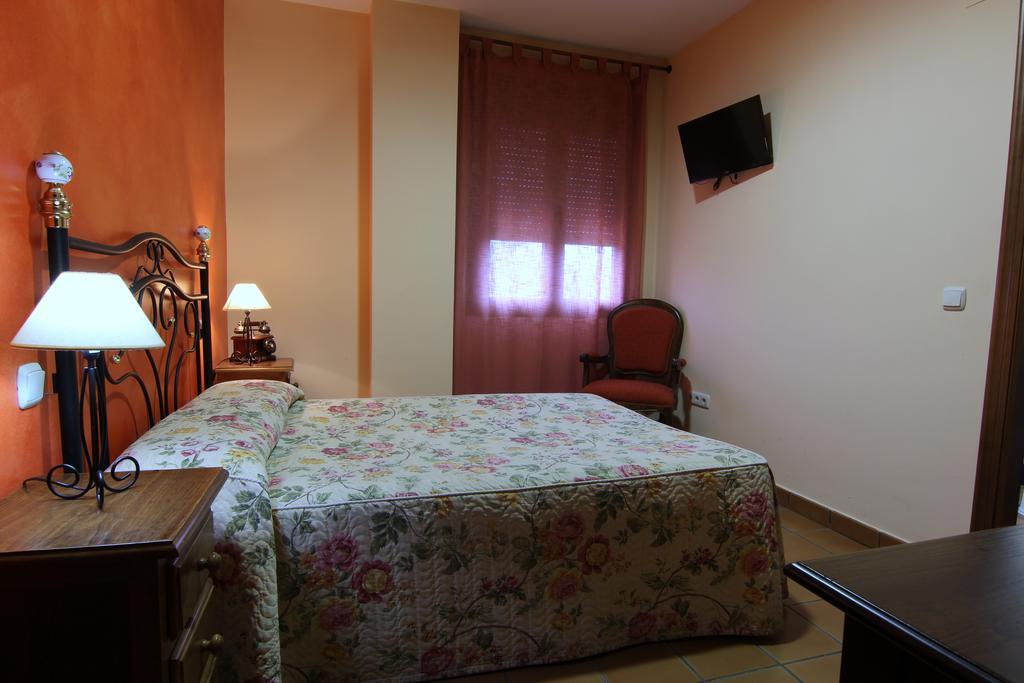 Hotel Rural Hojaranzos Tejeda de Tiétar Eksteriør bilde